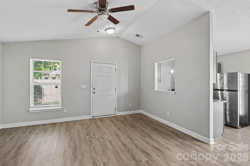 7035 Red Bud Cir, Charlotte, NC 28214