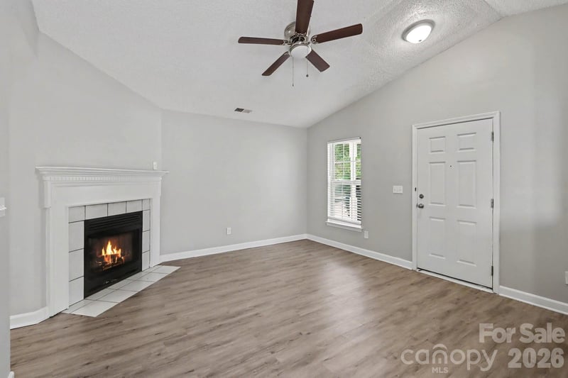 7035 Red Bud Cir, Charlotte, NC 28214