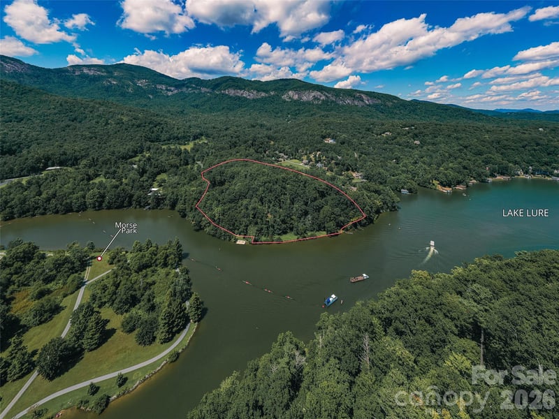 149 Sheridan Ln, Lake Lure, NC 28746