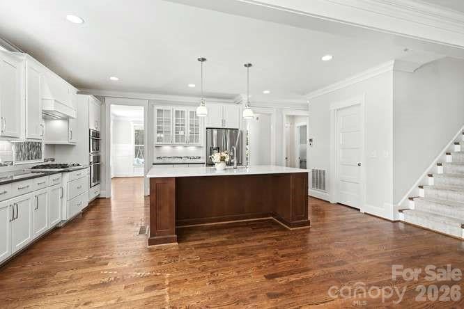 163 Canterbury Rd, Charlotte, NC 28211