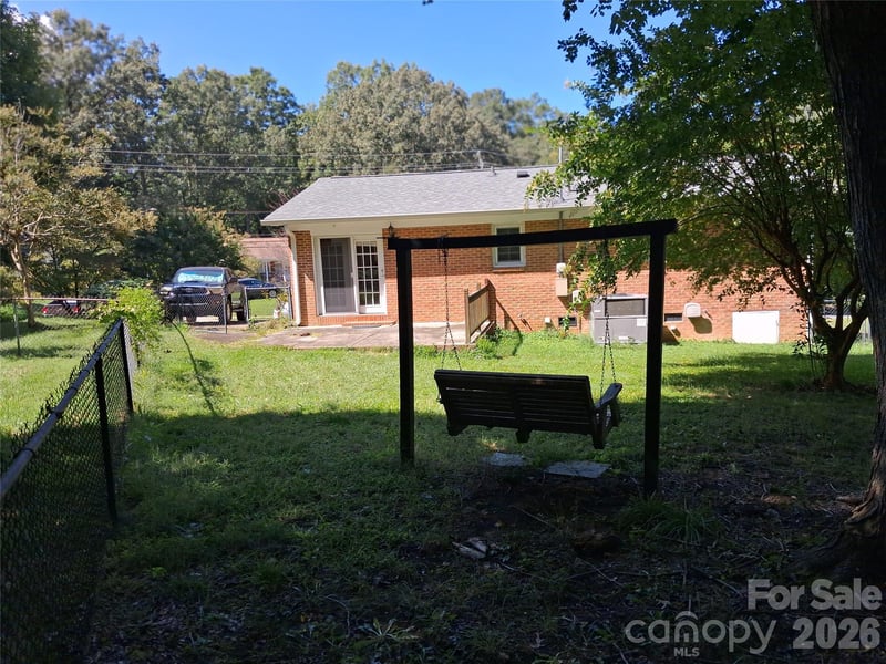 394 Efird St, Gastonia, NC 28154