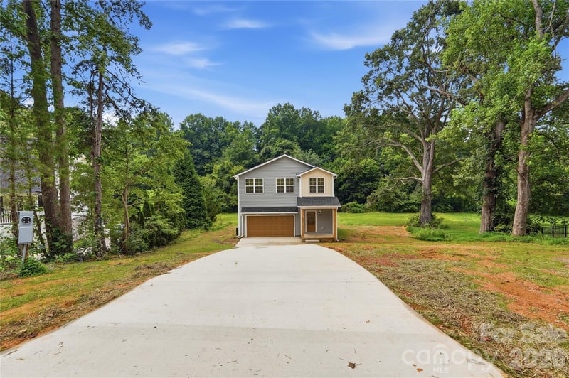 604 Sharon Dr, Statesville, NC 28625