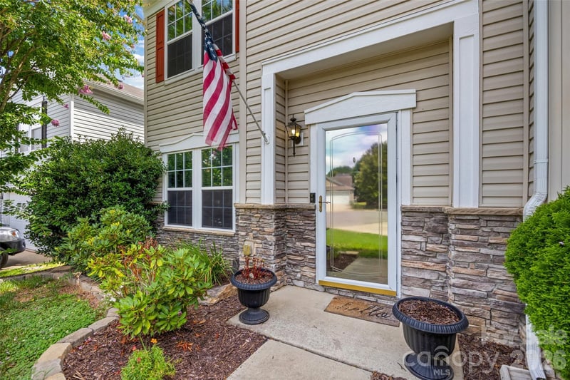 3990 Long Leaf Ct, Concord, NC 28025