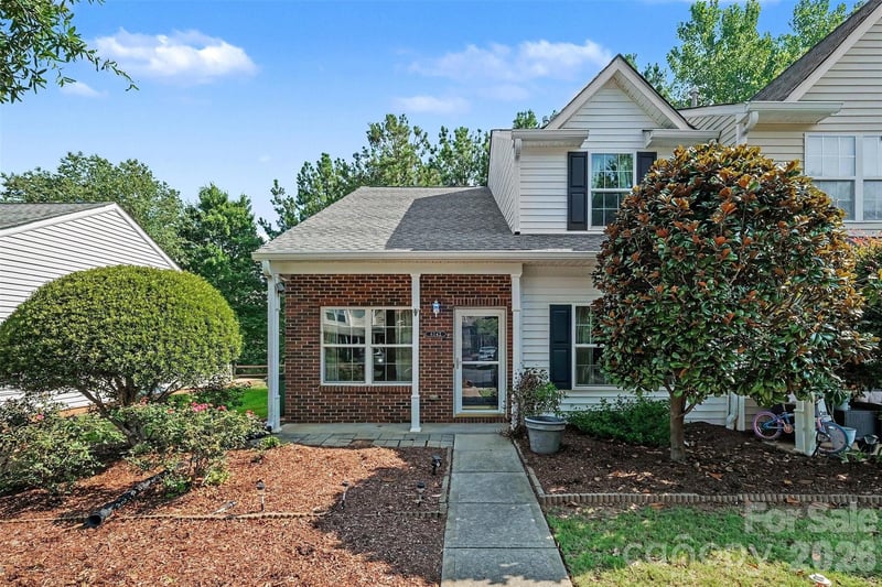 6142 Warrior Ave, Fort Mill, SC 29707