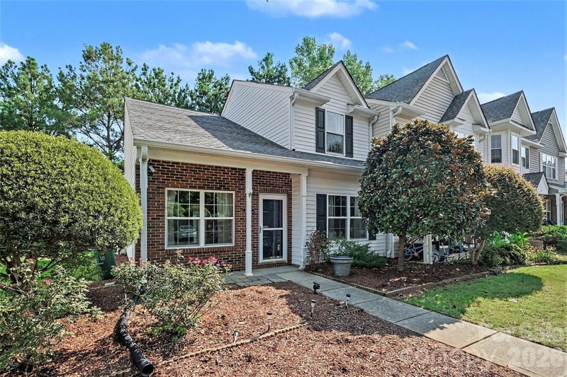 6142 Warrior Ave, Fort Mill, SC 29707