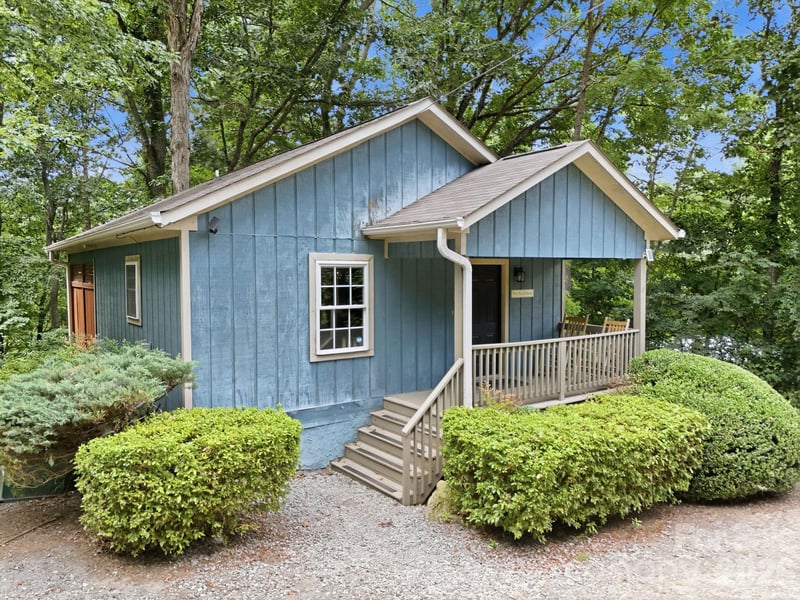 Brown Rd, Asheville, NC 28806