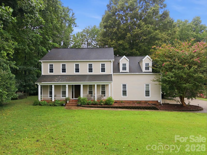 115 Valley Glen Dr, Waxhaw, NC 28173
