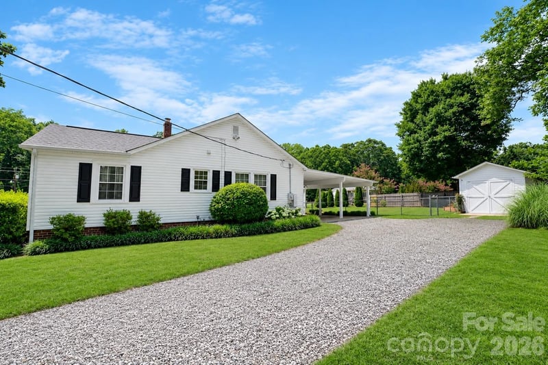 810 Ashwood St, Kannapolis, NC 28081