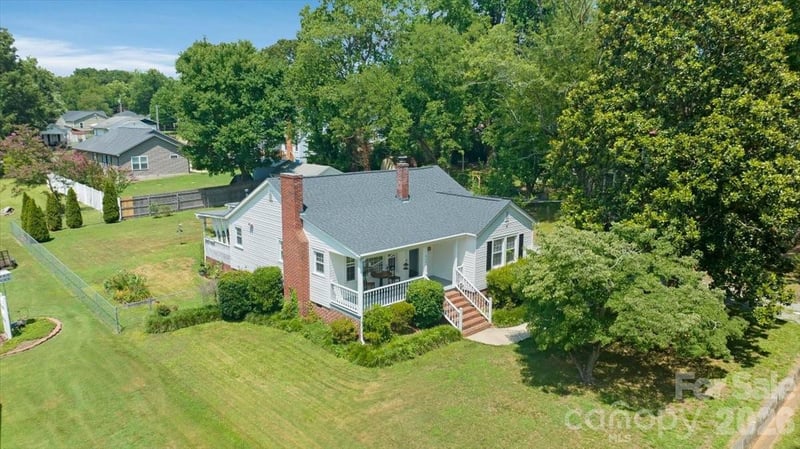 810 Ashwood St, Kannapolis, NC 28081