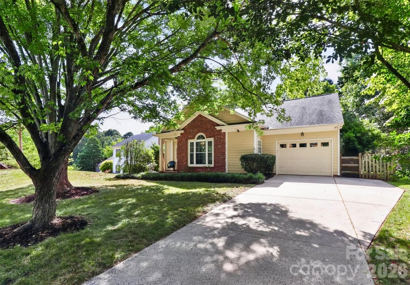 12410 Cool Mist Ln, Huntersville, NC 28078
