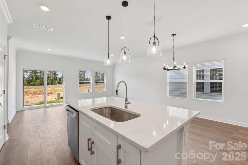 9004 Foggy Brook Loop, Charlotte, NC 28216