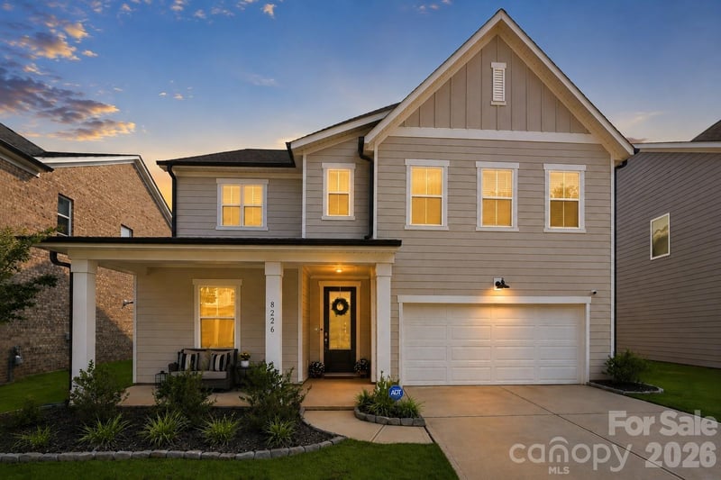 8226 Franklin Trail St, Charlotte, NC 28227