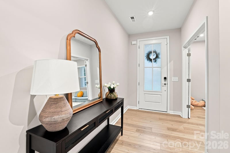 8226 Franklin Trail St, Charlotte, NC 28227
