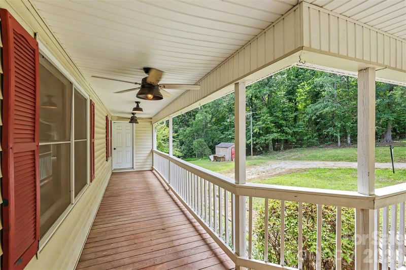 3608 Cowboy Ln, Charlotte, NC 28216