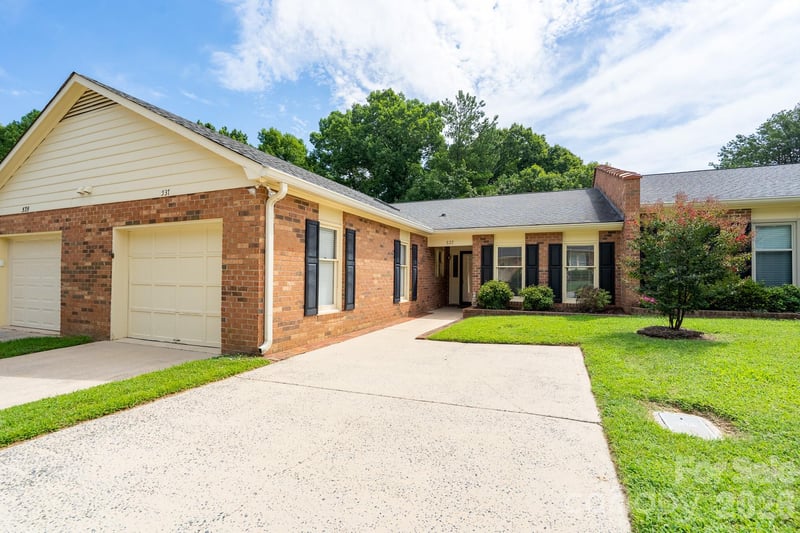 537 Camrose Cir, Concord, NC 28025