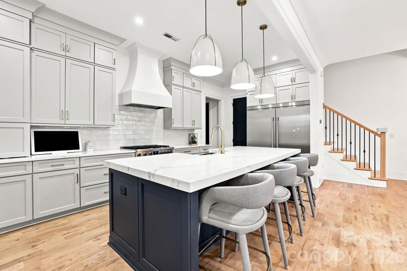 1329 Bywood Ln, Charlotte, NC 28209