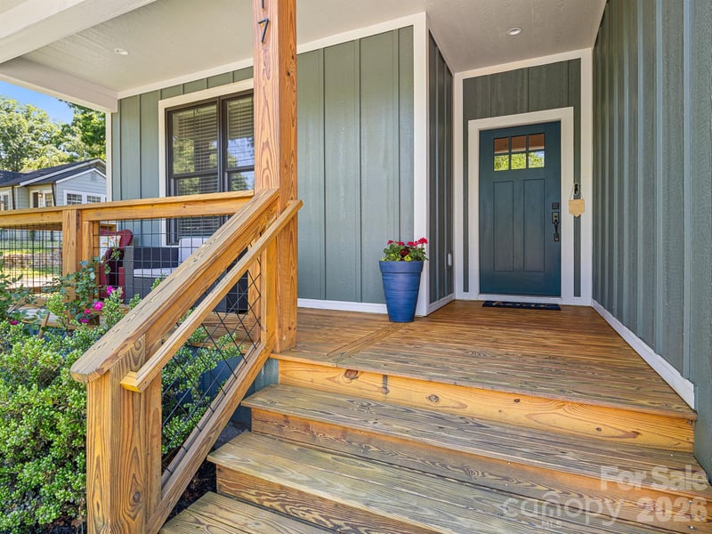 117 Dangerfield Ct, Asheville, NC 28806