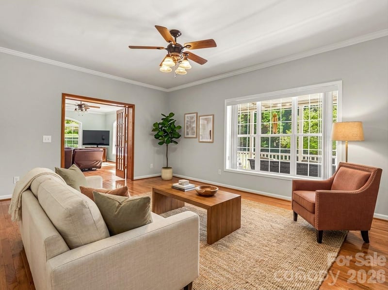 1082 Main St, Mars Hill, NC 28754