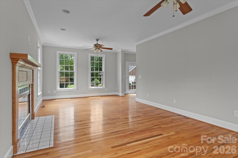 136 Summerchase Ln, Mooresville, NC 28117