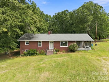 2794 Tuckaway Rd, Rock Hill, SC 29730