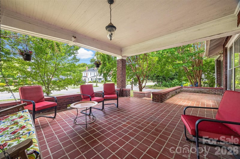 170 York St, Chester, SC 29706
