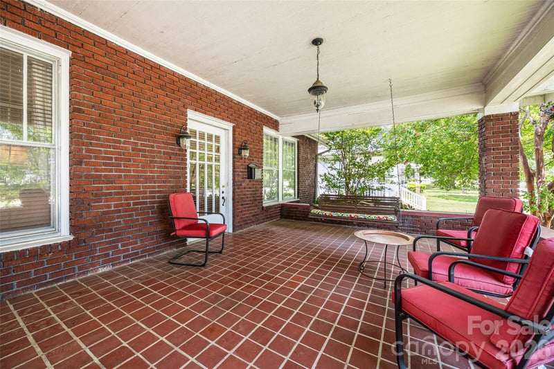 170 York St, Chester, SC 29706