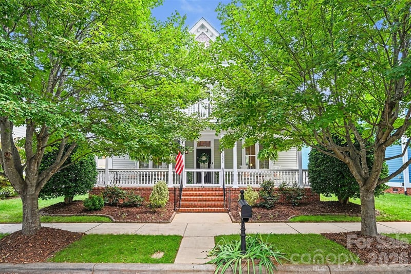 14222 Holly Springs Dr, Huntersville, NC 28078