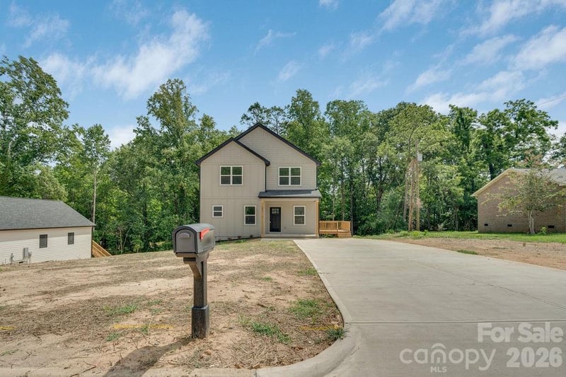 502 Pine St, Cherryville, NC 28021