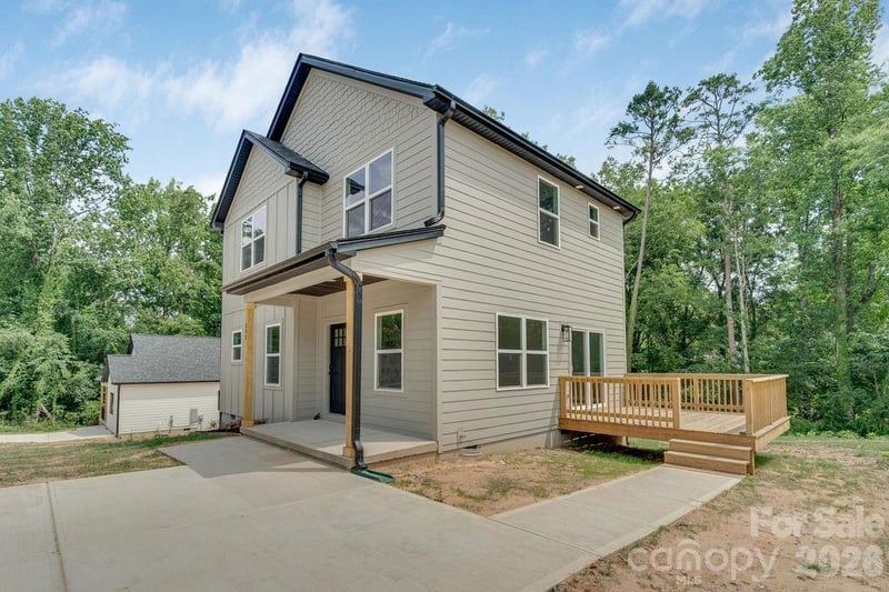 502 Pine St, Cherryville, NC 28021