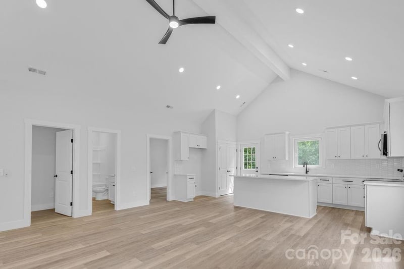 504 Pine St, Cherryville, NC 28021