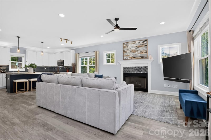 3039 Palm Ave, Charlotte, NC 28205