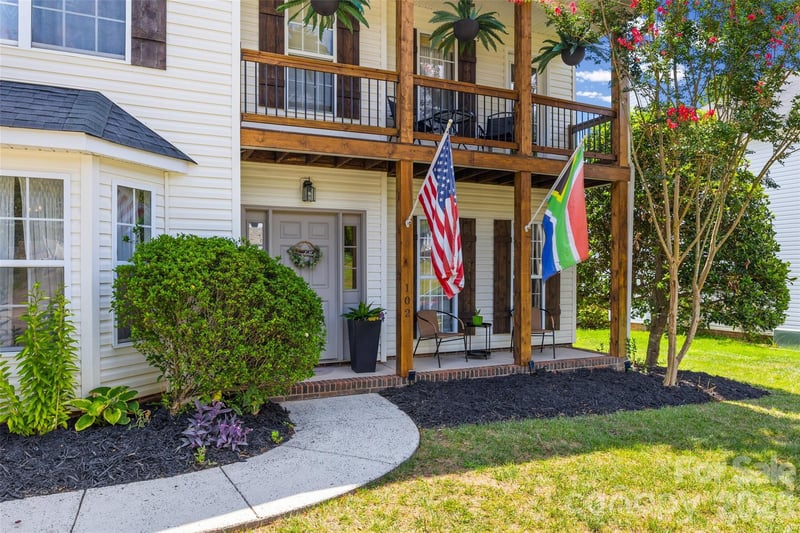 102 Nims Spring Dr, Fort Mill, SC 29715