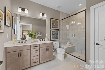 4113 Westbound Dr, Charlotte, NC 28278