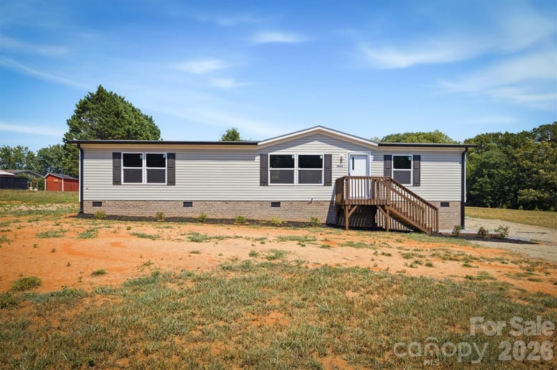 1894 Mesa Dr, Vale, NC 28168