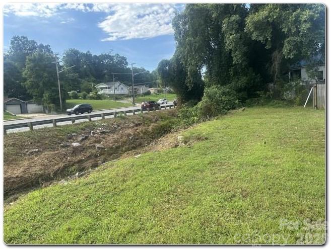 911 Chester St, Gastonia, NC 28052