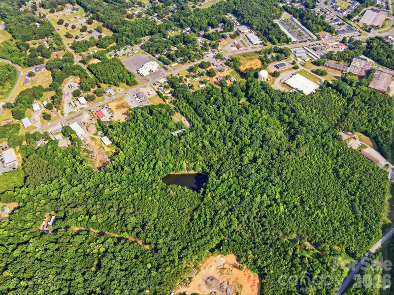 2531 Aspen St, Lincolnton, NC 28092