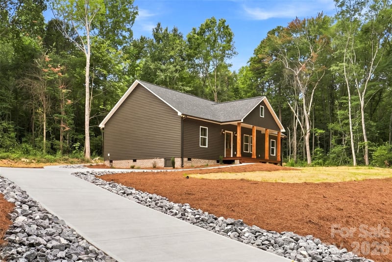 3361 Tolley St, Claremont, NC 28610