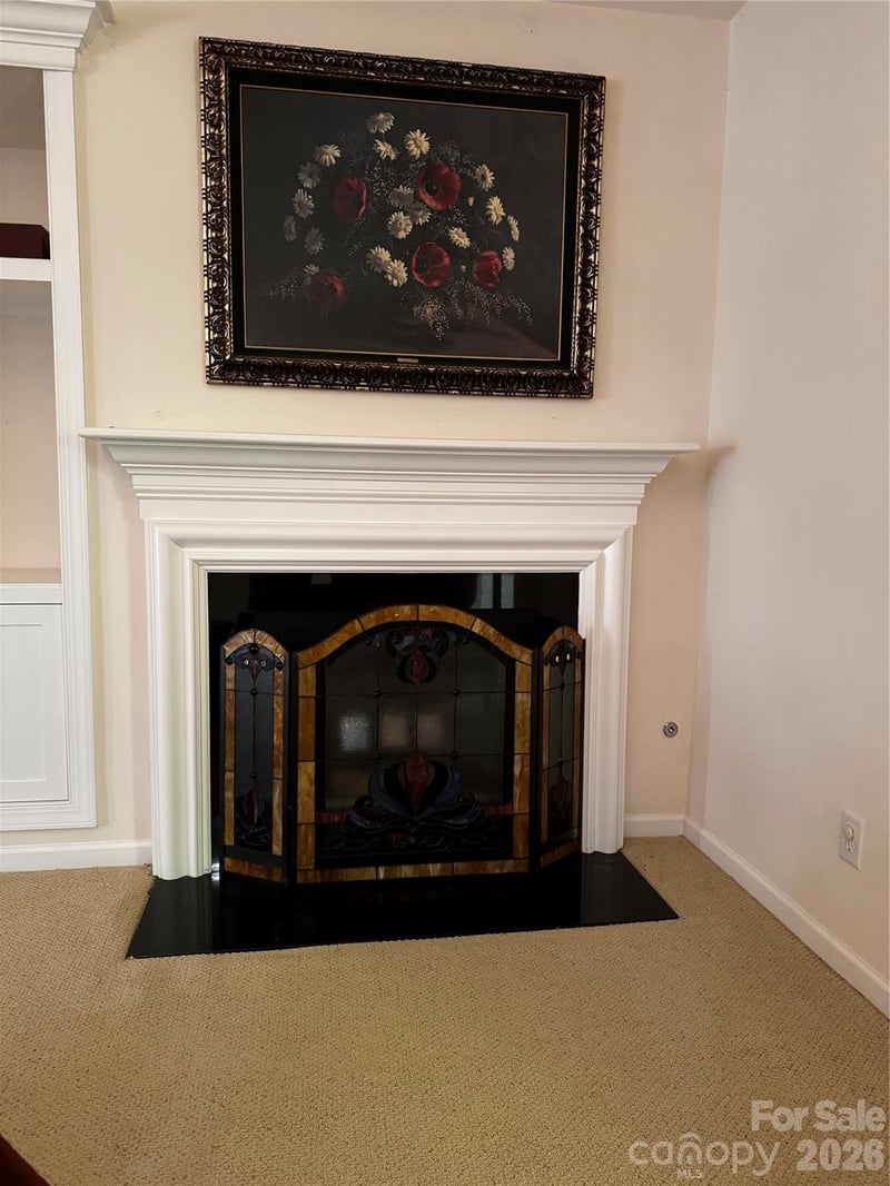6111 Maple Leaf Ave, Harrisburg, NC 28075