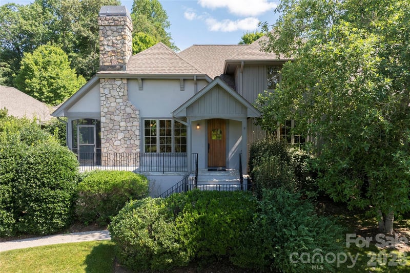 38 Jasmine Ln, Brevard, NC 28712