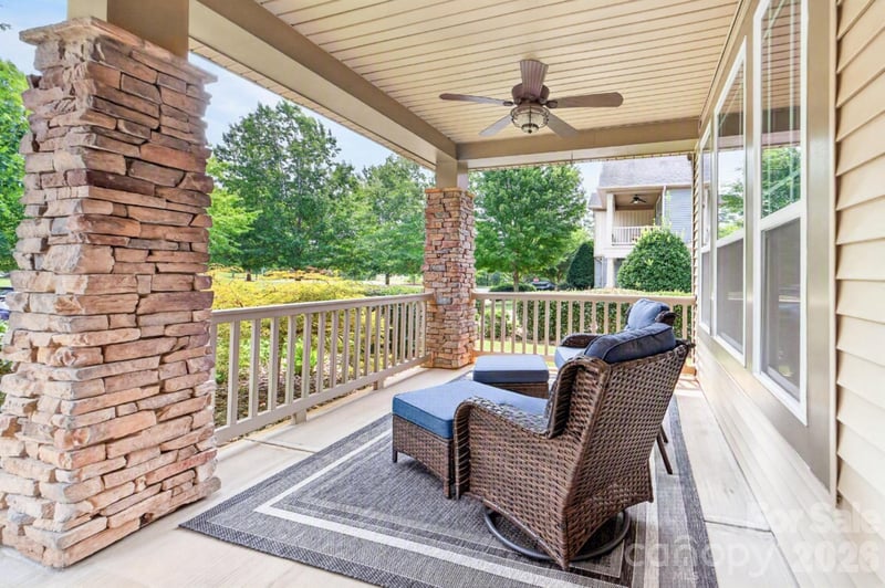 2044 Middleton Farm Dr, Belmont, NC 28012