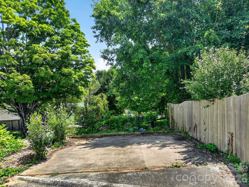 29 Mildred Ave, Asheville, NC 28806