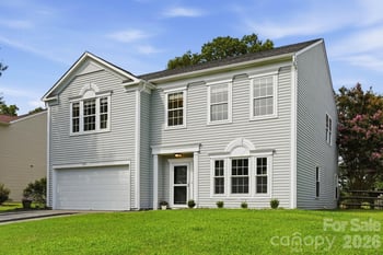 12821 Silvaire Farm Rd, Charlotte, NC 28278