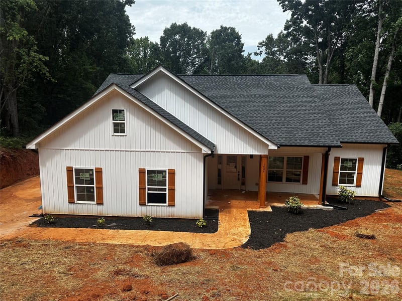 1694 Parsonage Ln, Newton, NC 28658
