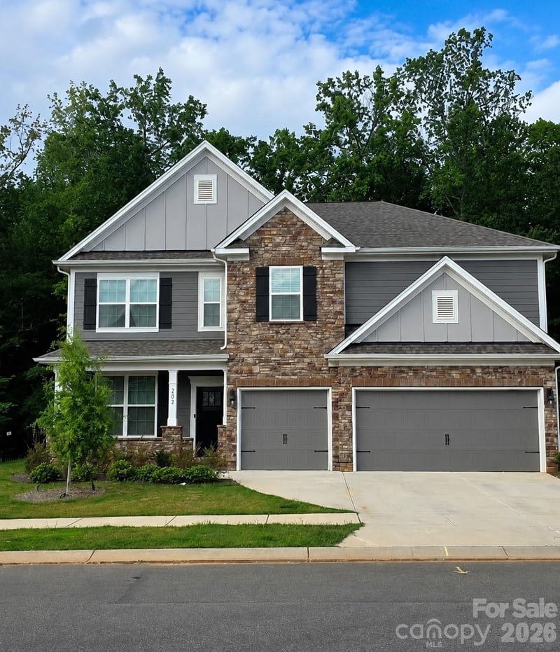 7027 Sylvan Retreat Dr, Denver, NC 28037