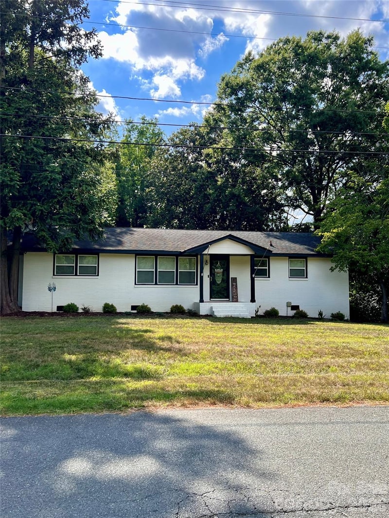 114 Chaney St, Wingate, NC 28174