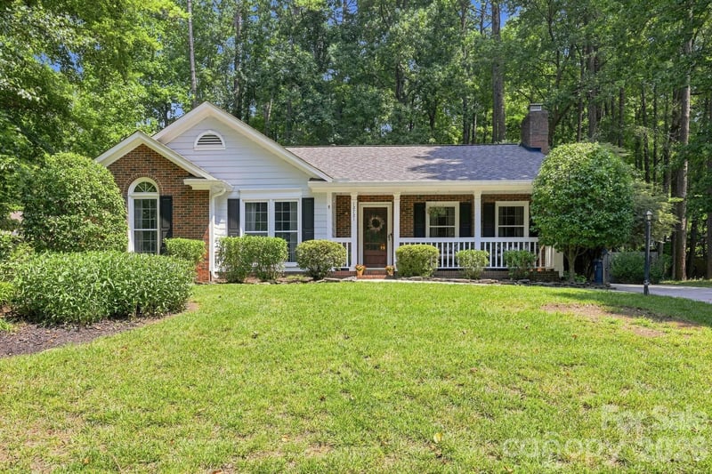 12721 Newstead Rd, Huntersville, NC 28078