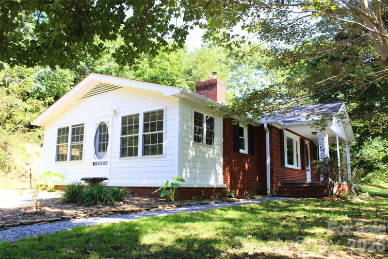 2838 Seven Mile Ridge Rd, Burnsville, NC 28714