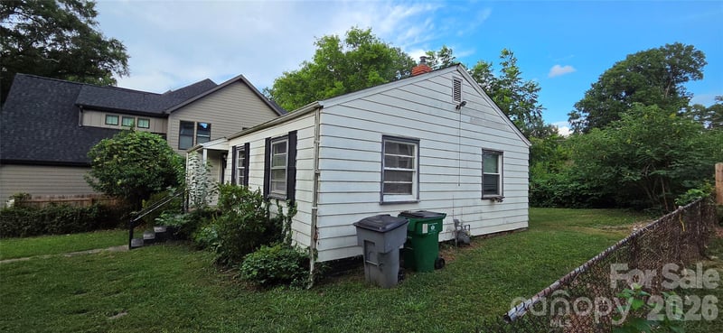 2216 Yadkin Ave, Charlotte, NC 28205