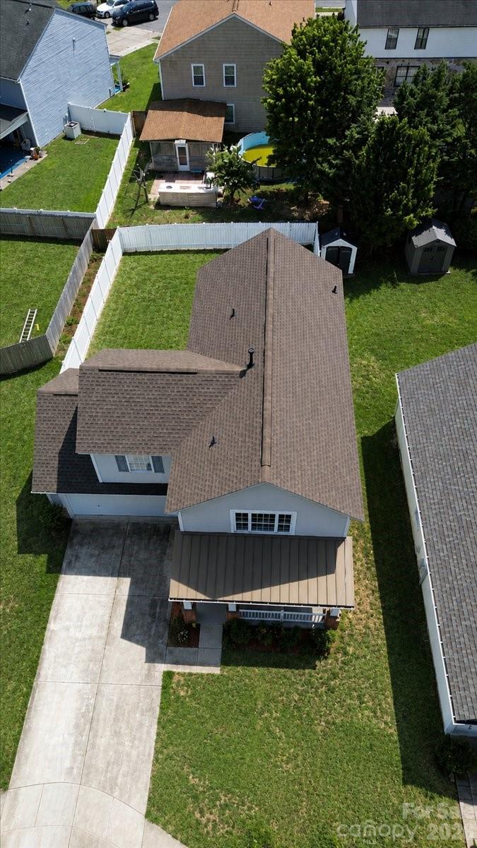 6410 Castlewynd Ct, Charlotte, NC 28212