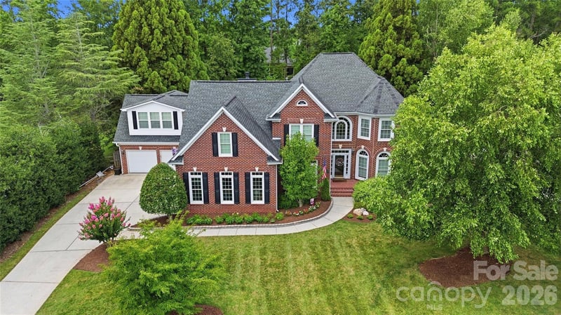 3425 Savannah Hills Dr, Matthews, NC 28105